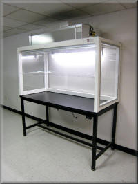 BenchTop Vertical Laminar Flow Workstation