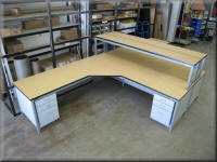 L-Shaped Table with Clear Knee Space at Corner