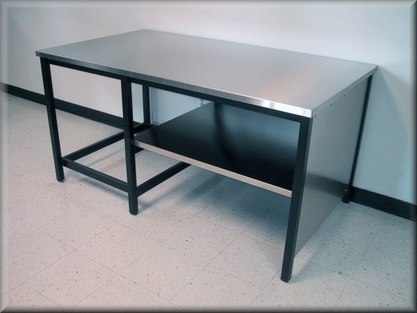 Table Model <span style="color: #800000;"><strong>A-109P-CLG</strong></span> - Workbench with Center Legs - Image 4