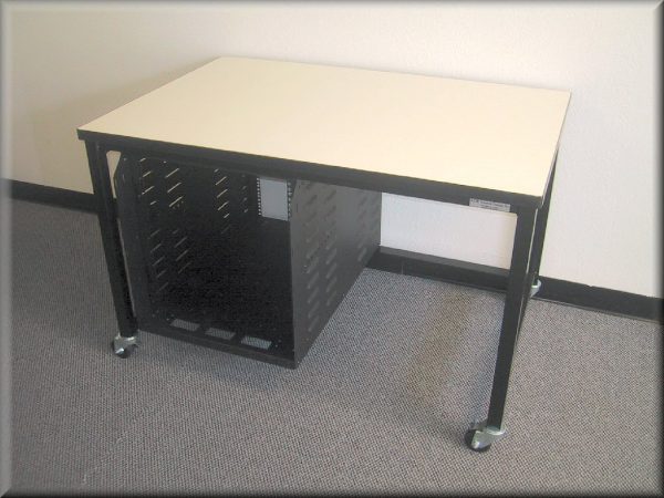 Table Model <span style="color: #800000;"><strong>ER-108P</strong></span> - Equipment Rack Workstation - Image 4