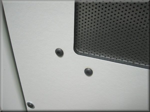 Table Model <strong>LFH-102PE</strong> - Economy Horizontal Laminar Flow HEPA Workstations - Image 8