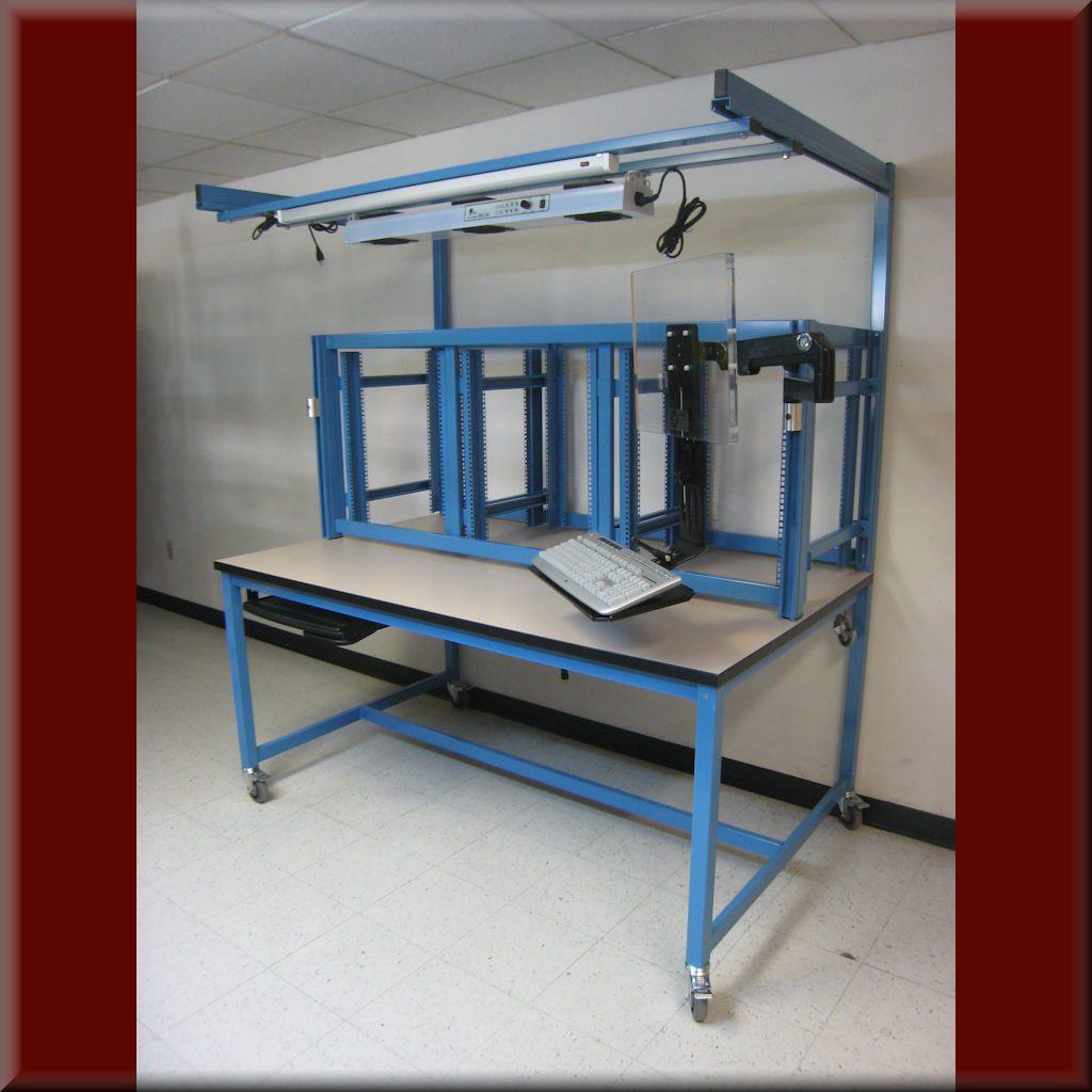 Table Model ER-108P – Equipment Rack Workstation